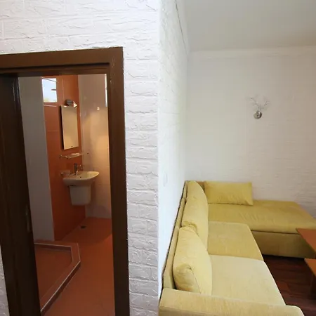 Hotel Tanya